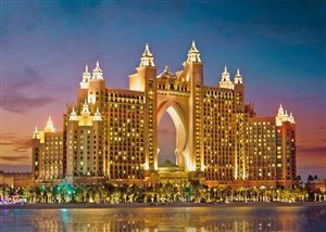Chiêm ngưỡng khách sạn Atlantis The Palm đẹp như cổ tích khi Du Lịch Dubai