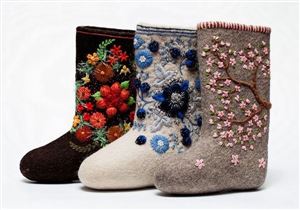 Đôi giày truyền thồng của Nga