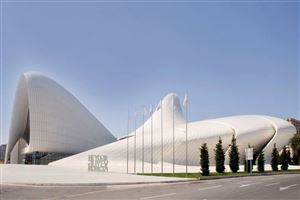 Trung tâm Văn hóa Heydar Aliyev của Zaha Hadid