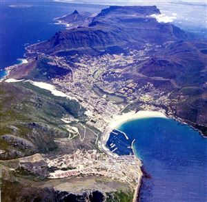 Hout Bay - vùng vịnh xinh đẹp của Đại Tây Dương
