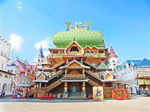 Quần thể kiến trúc tuyệt đẹp Izmalovskiy Kremli