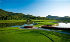Tour Golf Quốc Tế