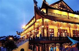 Tour Hà Nội - Chùa Ba Vàng - Chùa Yên Tử